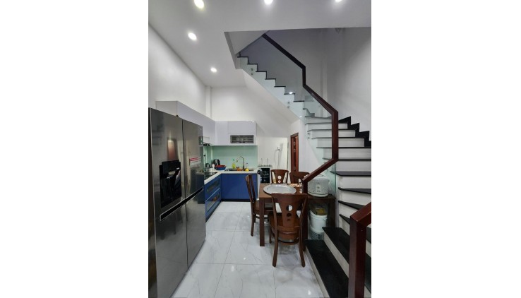 [ KẸT TIỀN GẤP ] Bán nhà đẹp 4 tầng 4PN, 4WC, Quang Trung, Gò Vấp, 4x11.5m, hẻm 3m thông, chỉ 5.85 Tỷ TL